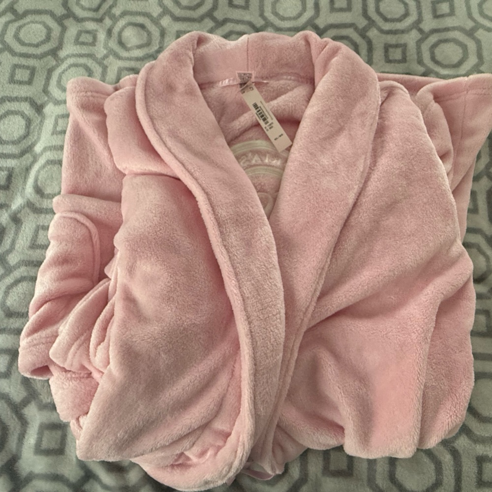 Victoria secret Pink Plush Robe with Belt brand new - Picture 3 of 3